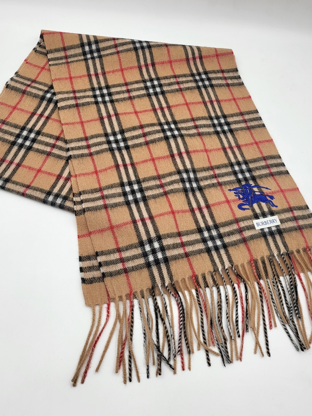 Burberry Classic Check 100% Cashmere Long Scarf in Camel..With Box.New !! Unisex